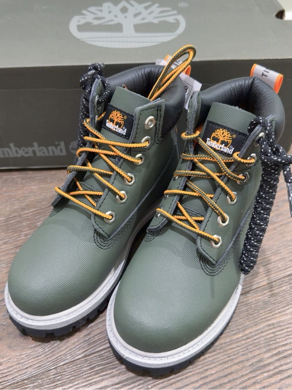 NEW Timberland Premium 6" Waterproof Boots Youth 12.5 M Dark Green Helcor $100